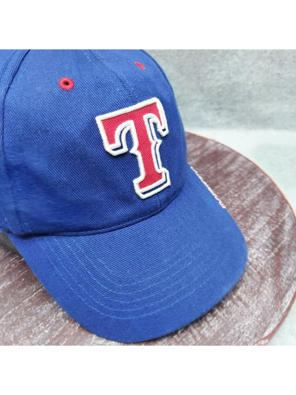 Texas Rangers Adjustable Blue Baseball Cap With Embroidered Logo - Picture 7 of 14